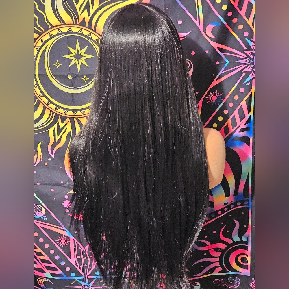 Wig - Picture 3 of 3